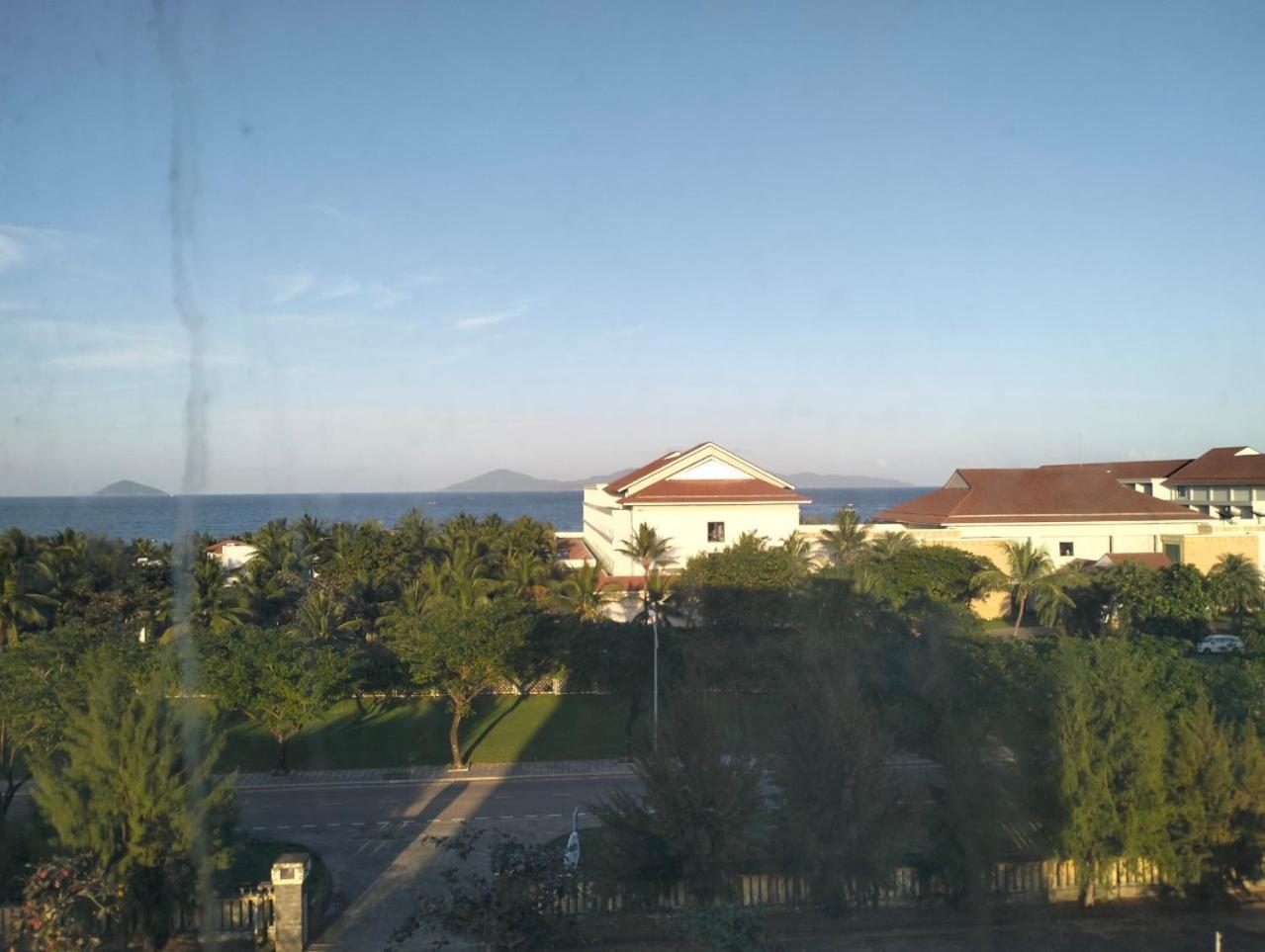 Cua Dai Beach Hotel View Beach & River An Luong Bagian luar foto
