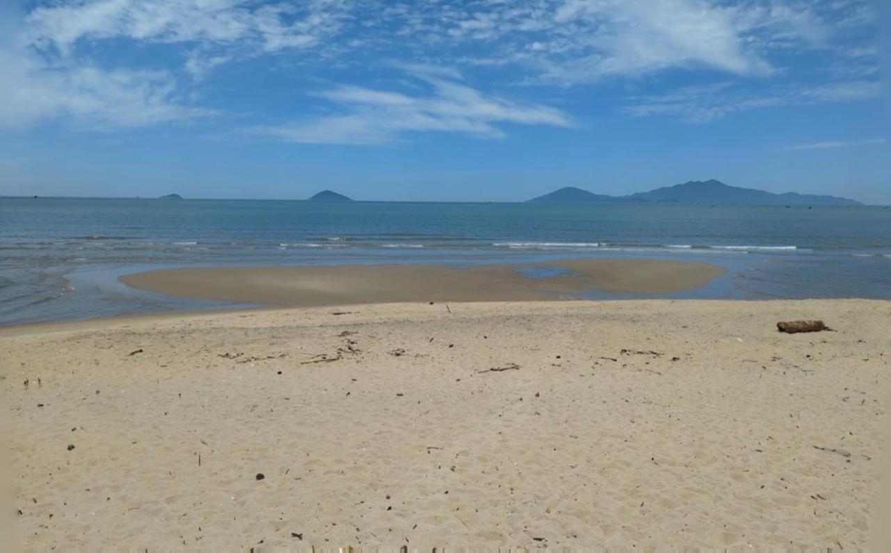 Cua Dai Beach Hotel View Beach & River An Luong Bagian luar foto